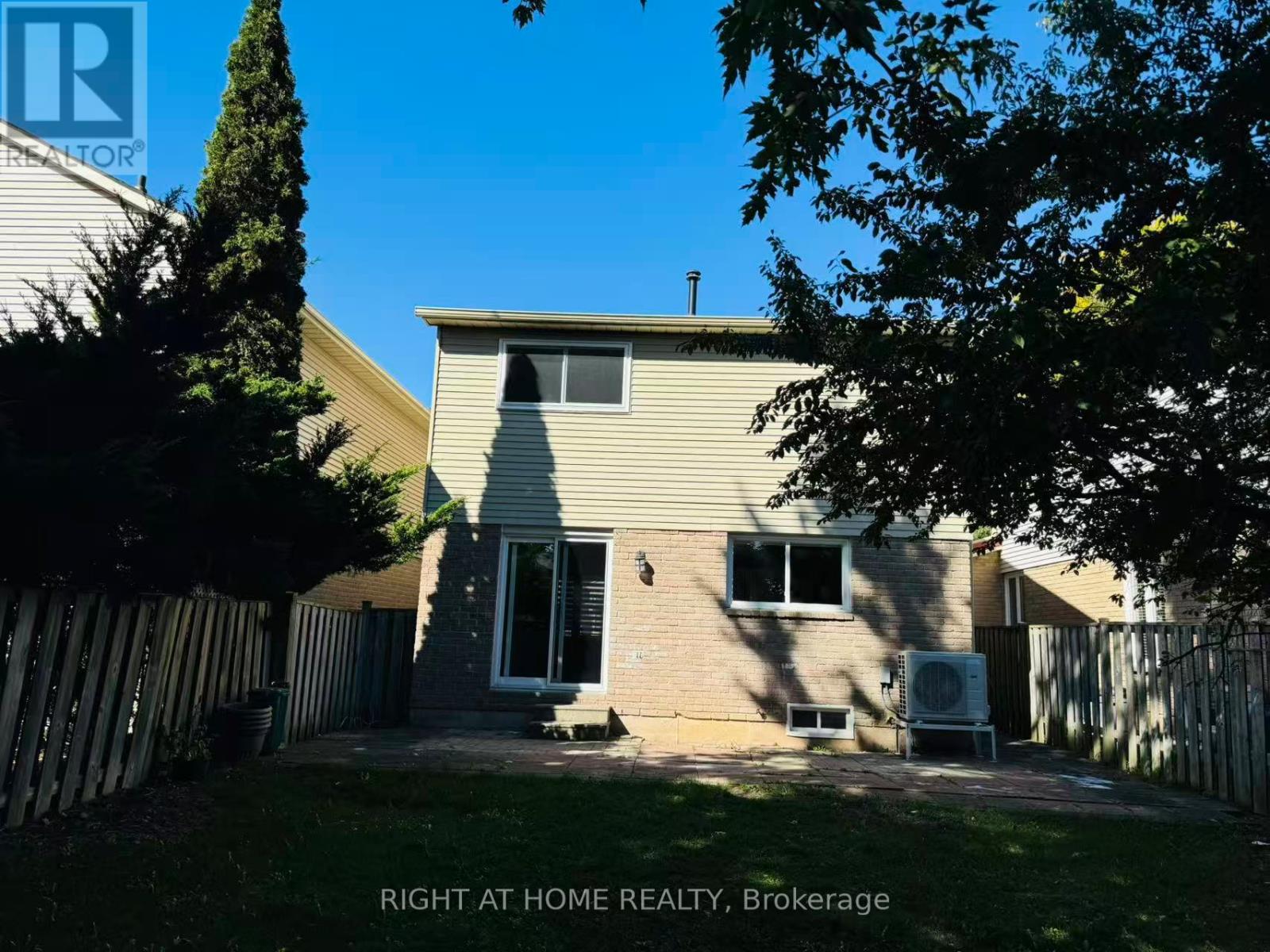 6405 Colebrook Crescent, Mississauga, Ontario  L5N 3E3 - Photo 33 - W12455429