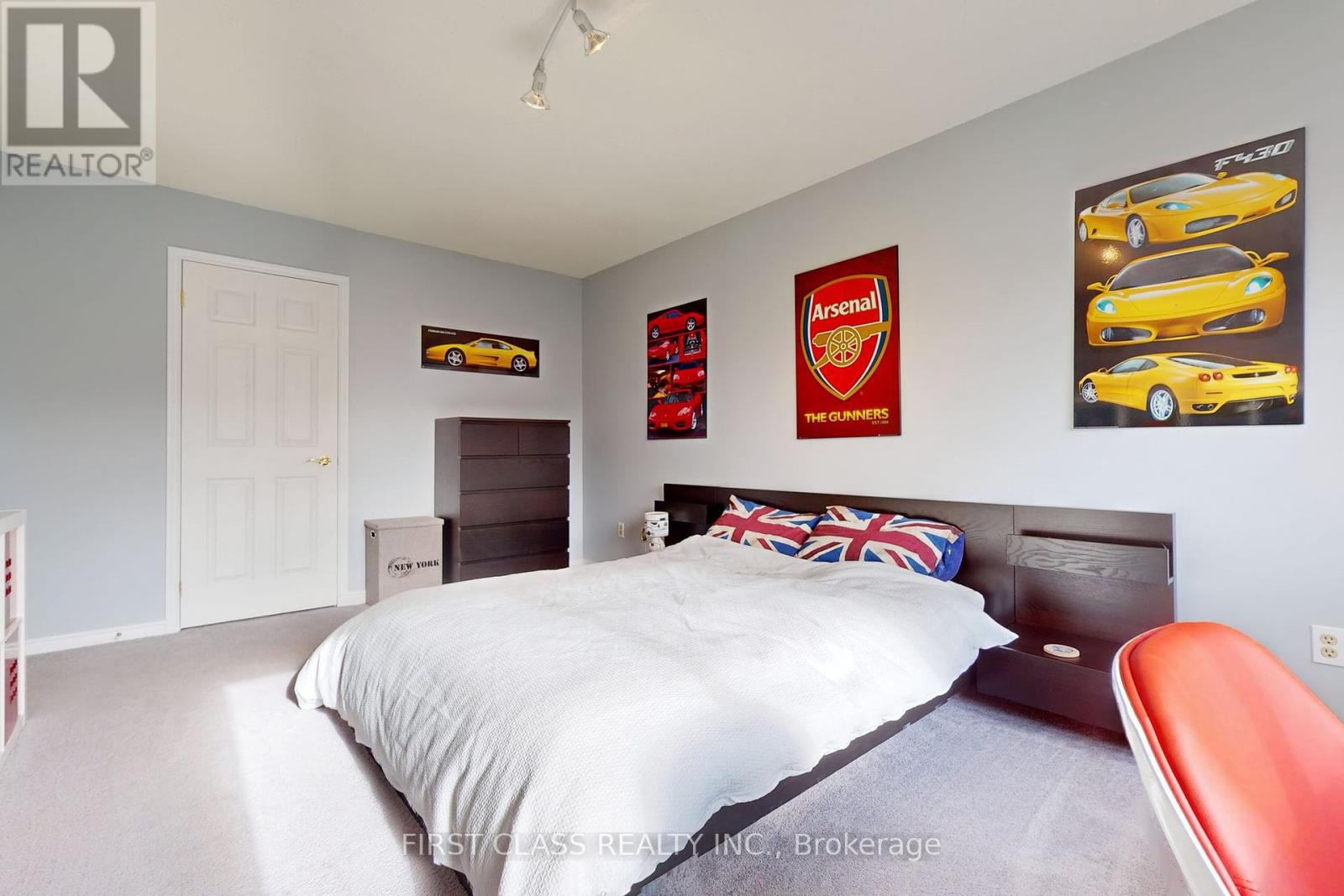 7 Kenpark Avenue, Brampton, Ontario  L6Z 3P4 - Photo 20 - W12455432