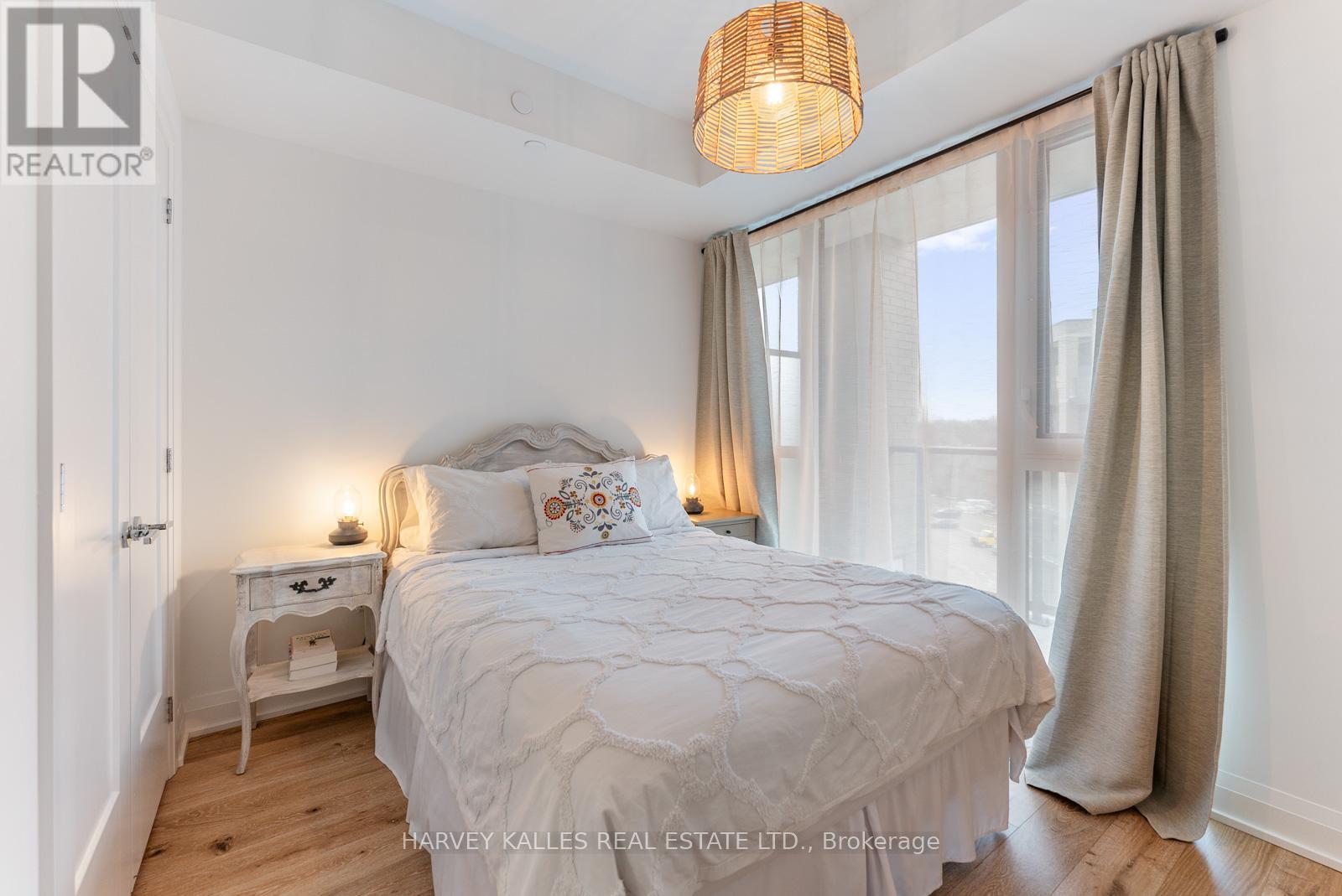 521 - 293 The Kingsway, Toronto, Ontario  M9A 0E8 - Photo 29 - W12455435