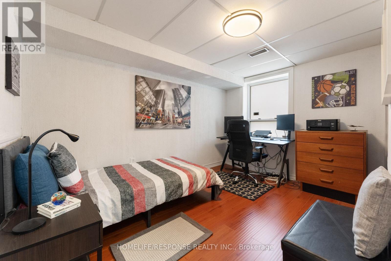 2112 South Millway, Mississauga, Ontario  L5L 1A6 - Photo 22 - W12455468