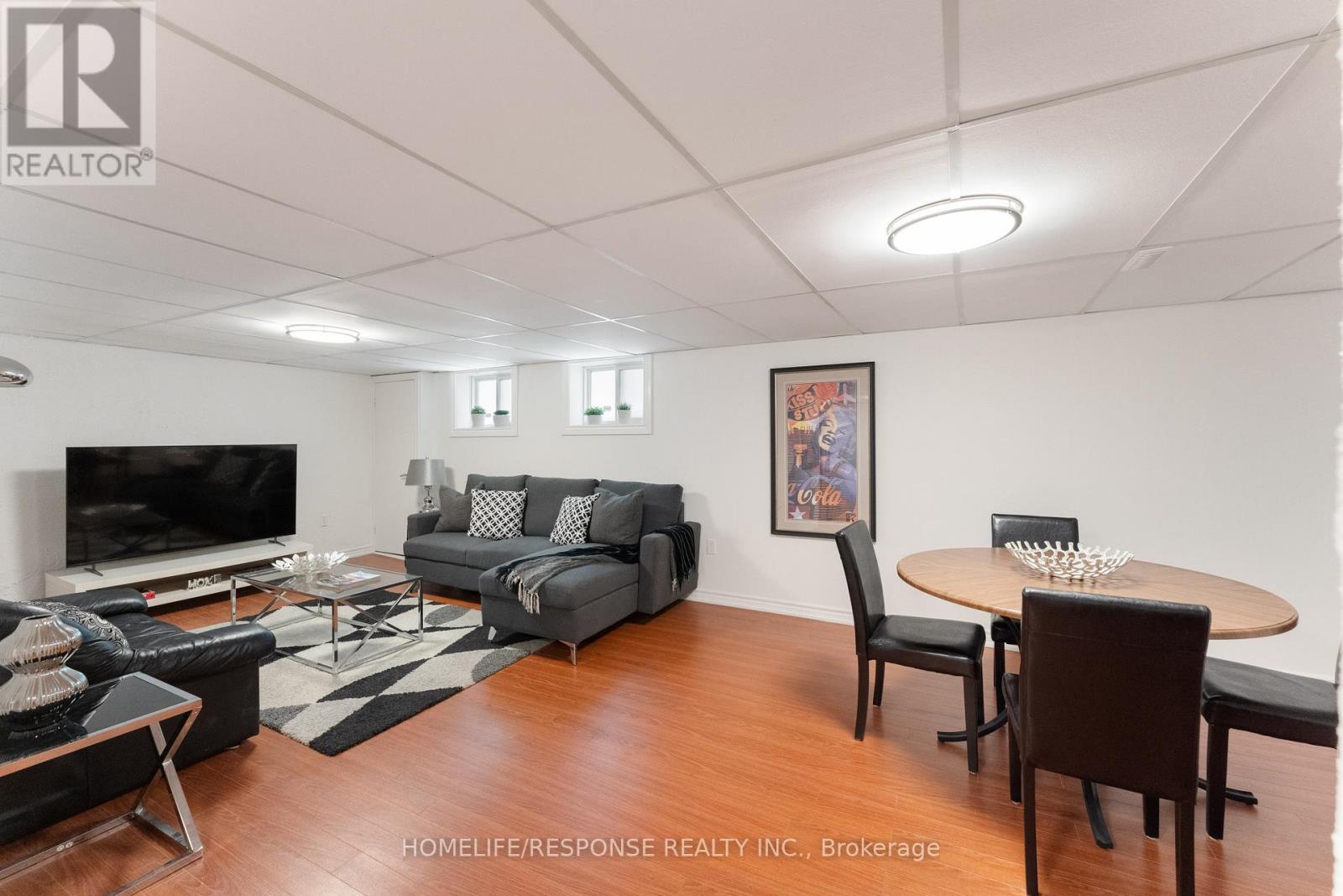 2112 South Millway, Mississauga, Ontario  L5L 1A6 - Photo 23 - W12455468