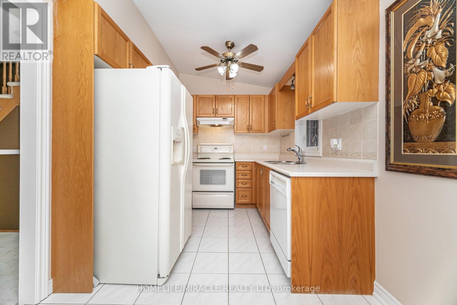 7064 Walworth Court, Mississauga, Ontario  L5N 7L4 - Photo 20 - W12455472