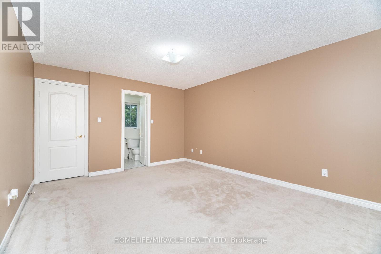 7064 Walworth Court, Mississauga, Ontario  L5N 7L4 - Photo 30 - W12455472