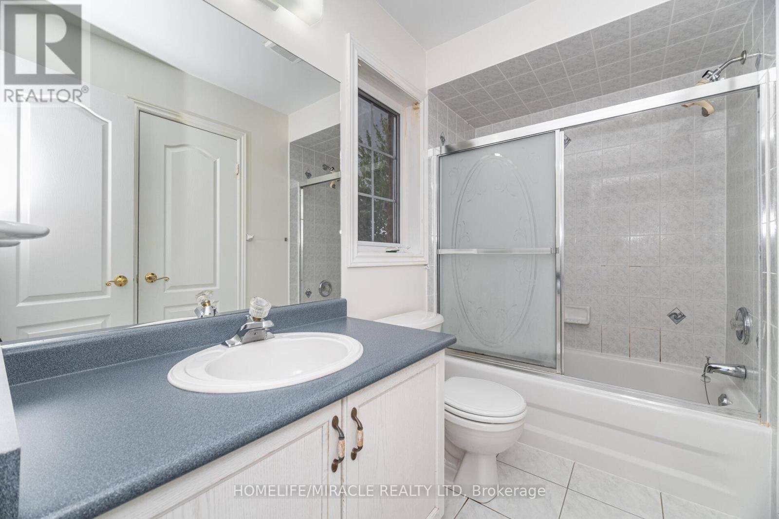 7064 Walworth Court, Mississauga, Ontario  L5N 7L4 - Photo 31 - W12455472