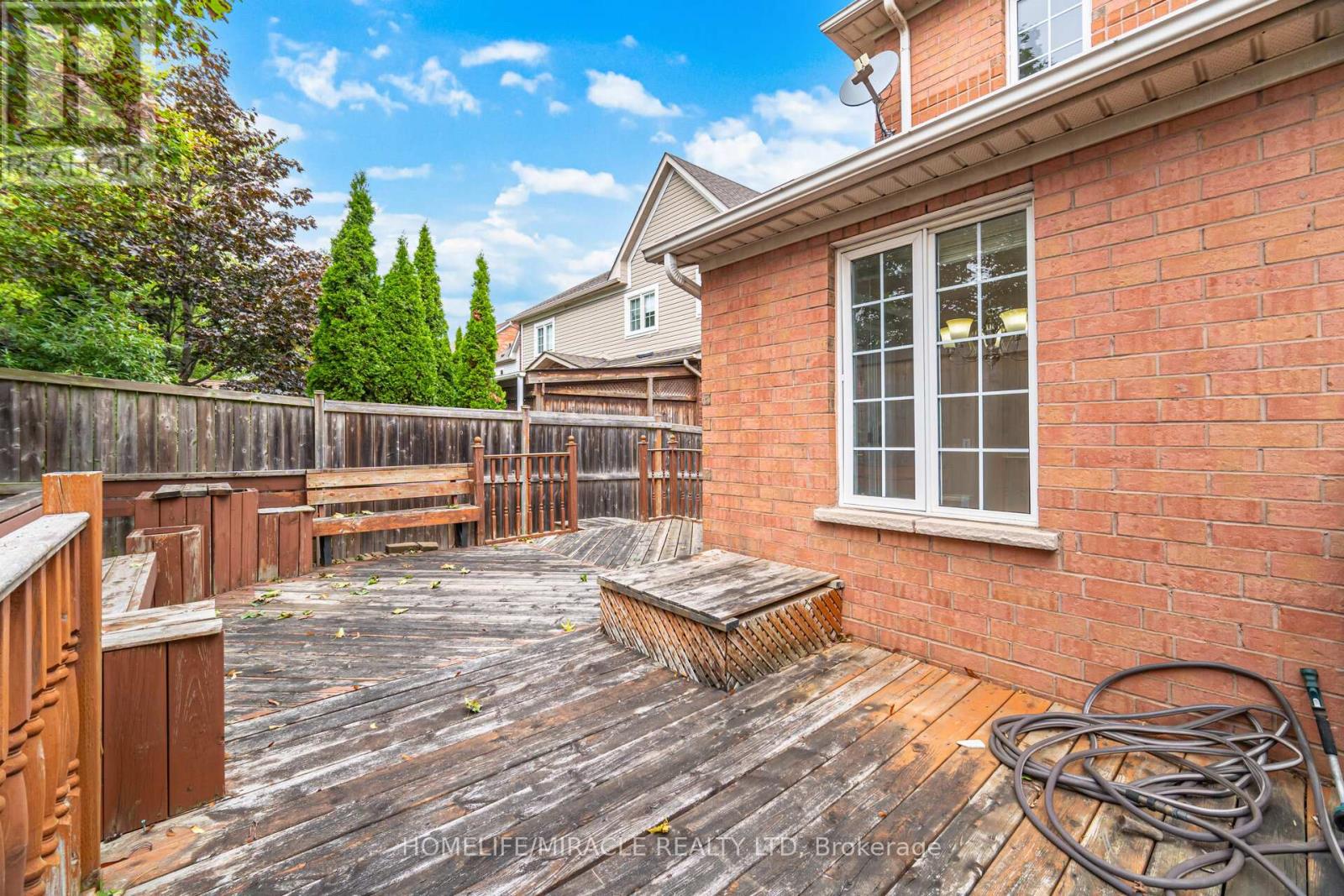 7064 Walworth Court, Mississauga, Ontario  L5N 7L4 - Photo 44 - W12455472