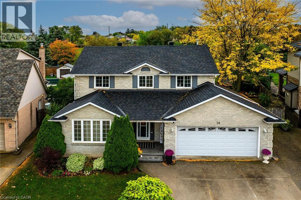 38 ALLANBROOK Street, Stoney Creek, Ontario