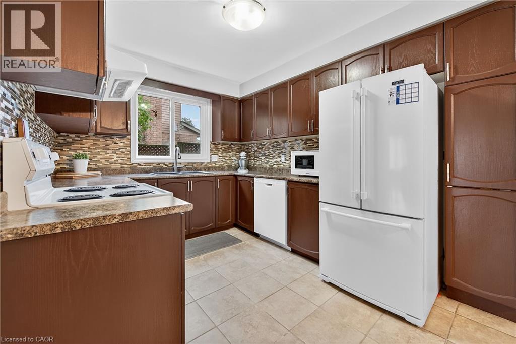 38 Allanbrook Street, Stoney Creek, Ontario  L8J 2E8 - Photo 13 - 40777961