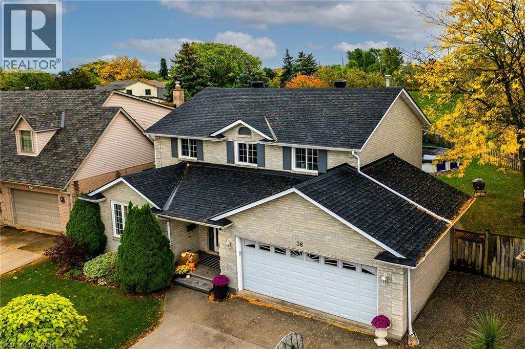 38 Allanbrook Street, Stoney Creek, Ontario  L8J 2E8 - Photo 2 - 40777961