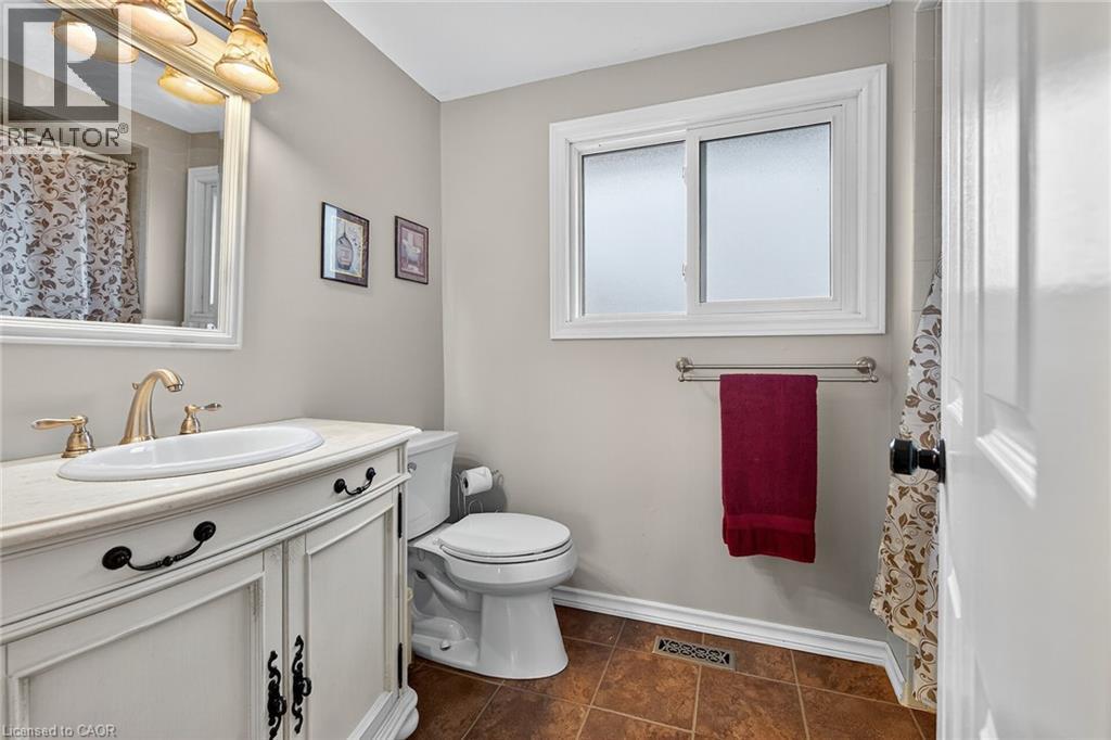 38 Allanbrook Street, Stoney Creek, Ontario  L8J 2E8 - Photo 30 - 40777961