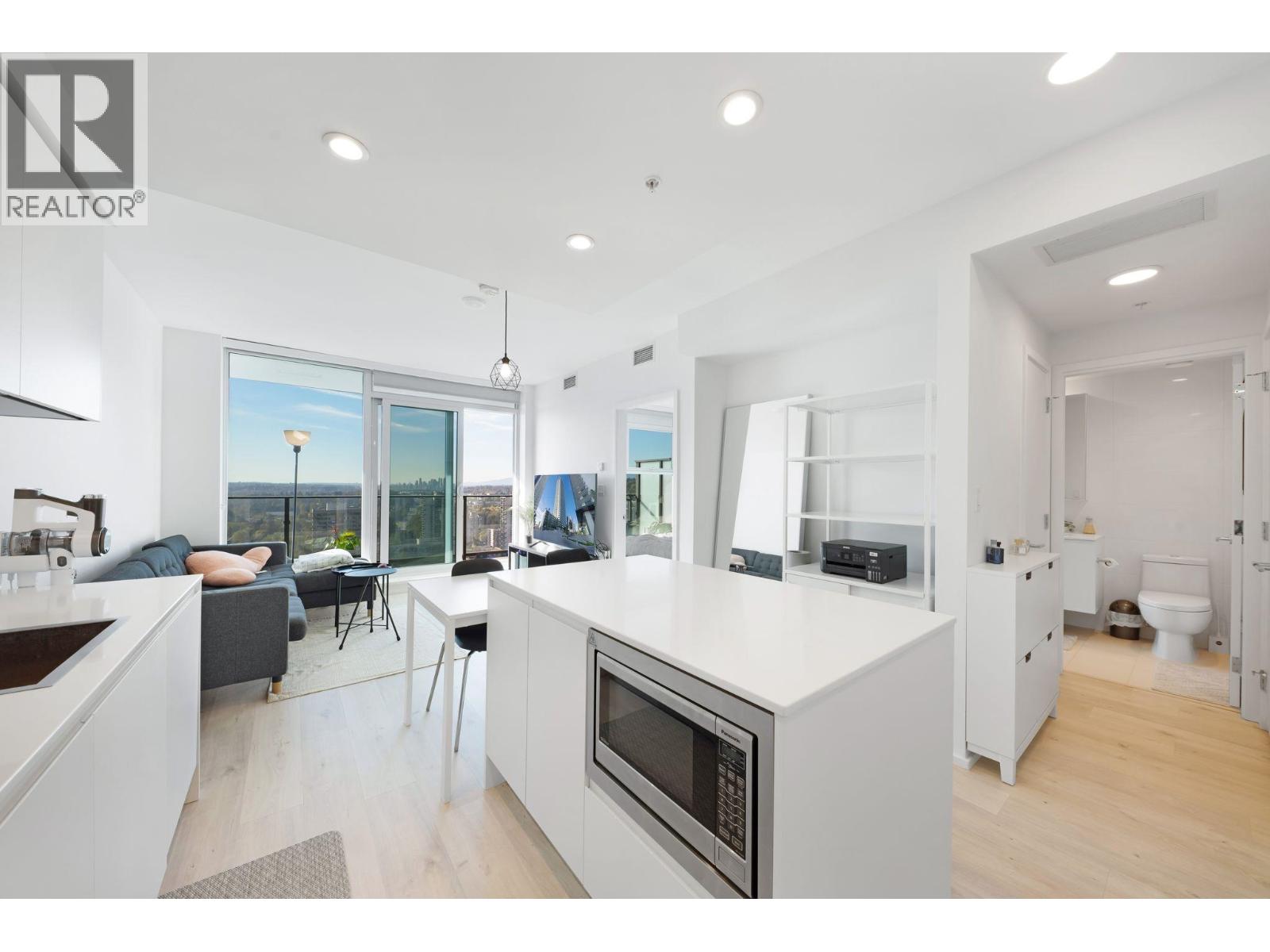 2408 3809 Evergreen Place, Burnaby, British Columbia  V3J 0M1 - Photo 3 - R3055676