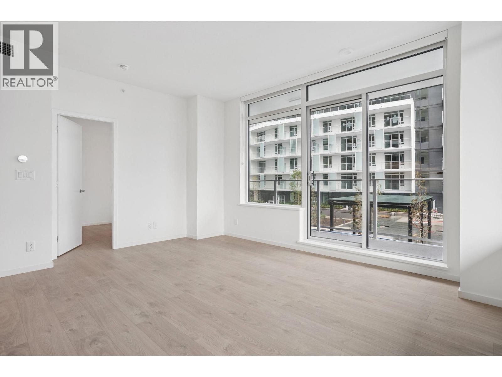 553 6500 Minoru Boulevard, Richmond, British Columbia  V6Y 0N2 - Photo 5 - R3055490