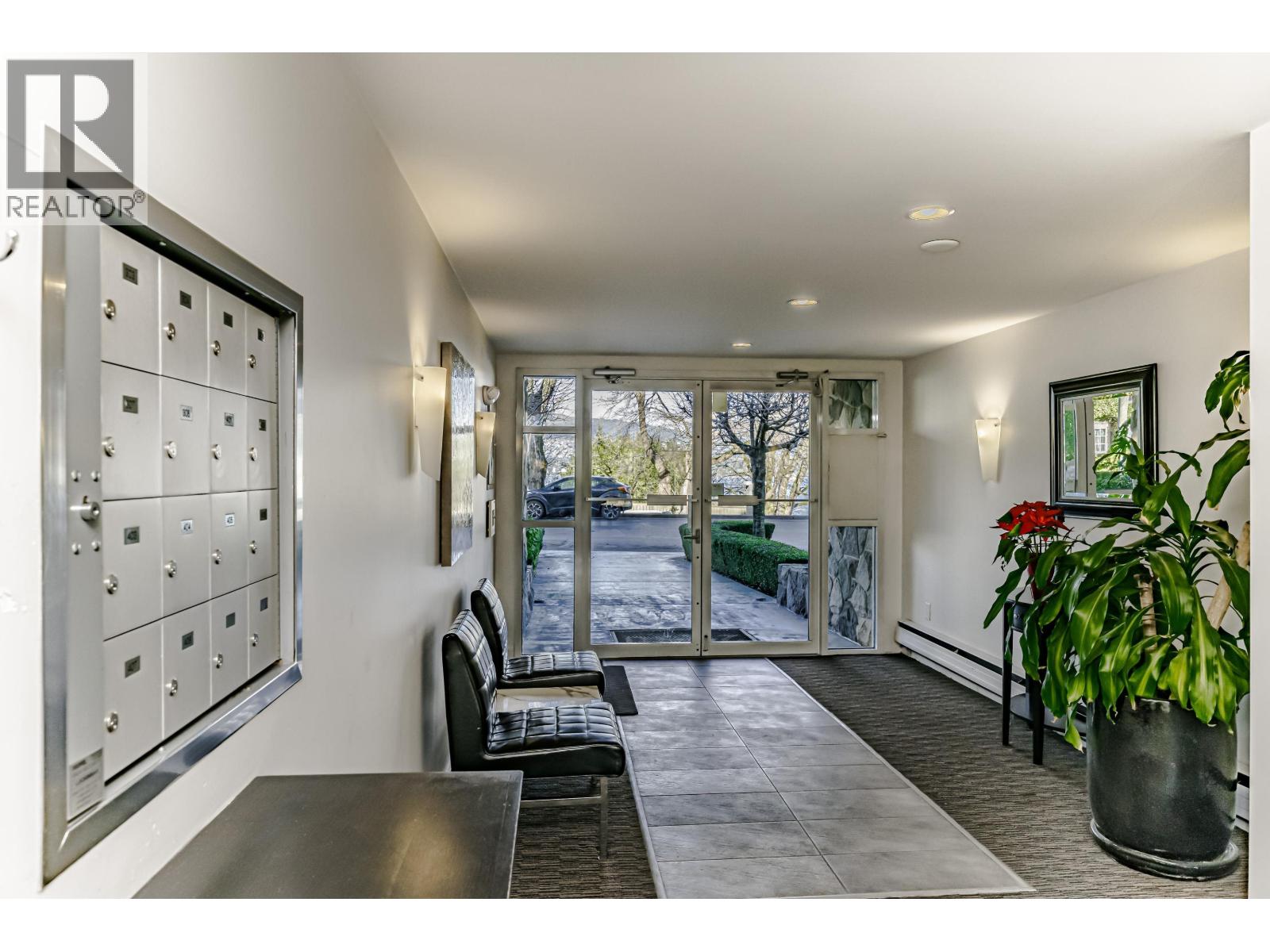 305 2430 Point Grey Road, Vancouver, British Columbia  V6K 1A2 - Photo 18 - R3057023