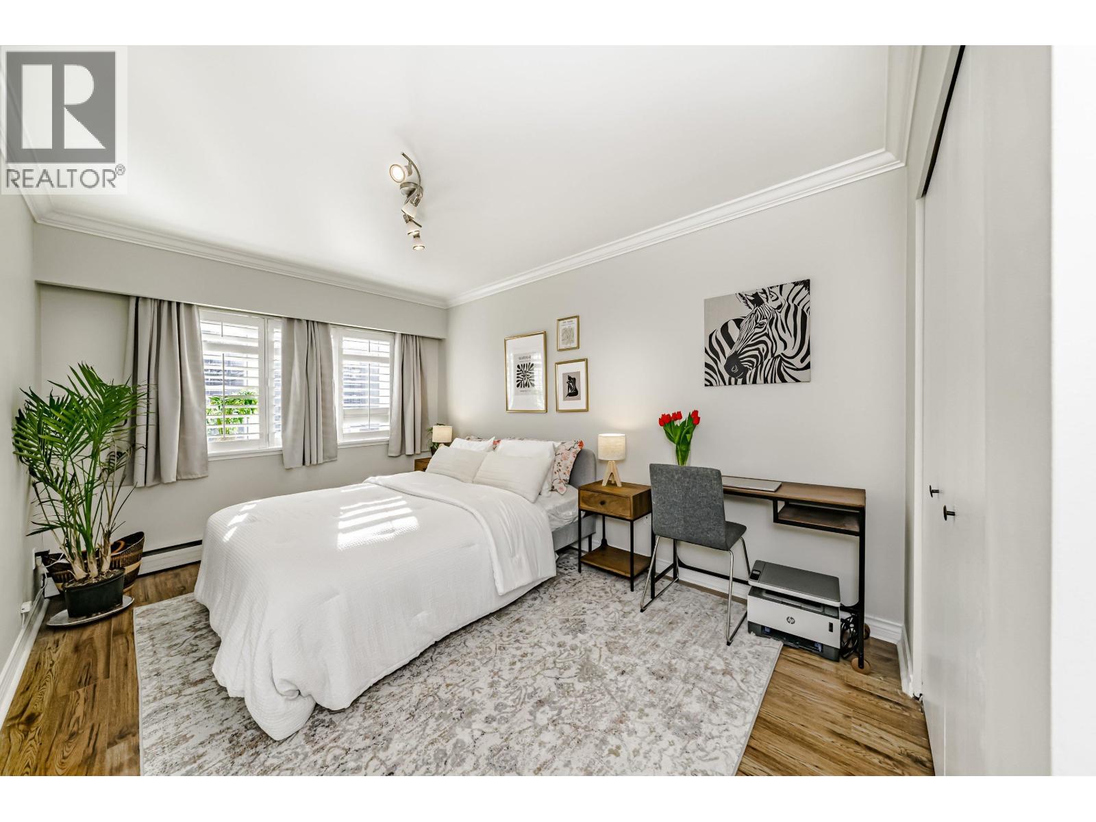 305 2430 Point Grey Road, Vancouver, British Columbia  V6K 1A2 - Photo 13 - R3057023