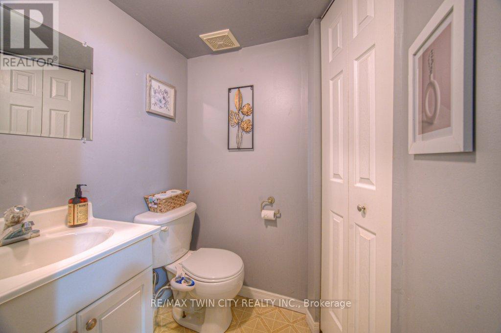 10 - 211 Veronica Drive, Kitchener, Ontario  N2A 2R8 - Photo 19 - X12455428