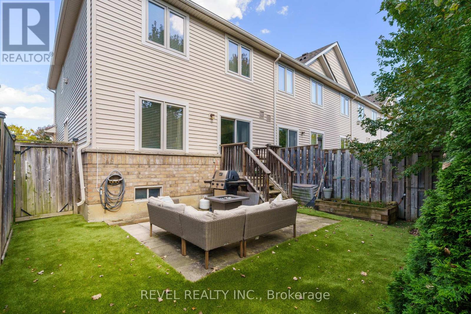 35 - 222 Fall Fair Way, Hamilton, Ontario  L0R 1C0 - Photo 41 - X12455430