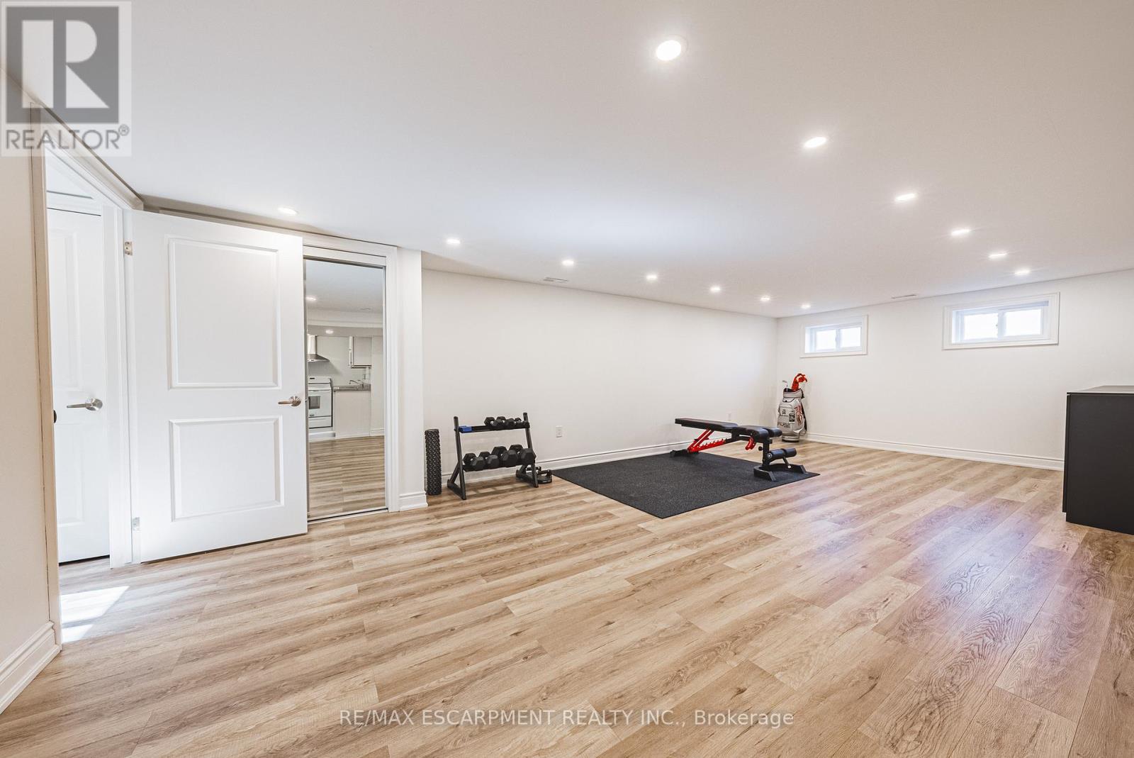 204 Fernwood Boulevard, Hamilton, Ontario  L8T 3L4 - Photo 29 - X12455444
