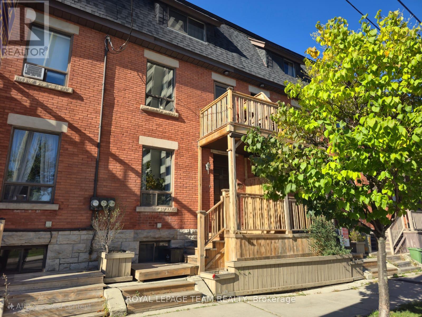 57 Argyle Avenue, Ottawa, Ontario  K2P 1B3 - Photo 2 - X12455502