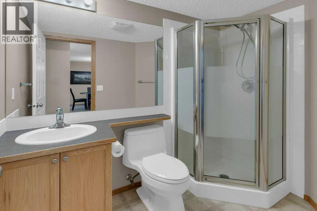 304, 128 Centre Avenue, Cochrane, Alberta  T4C 2K5 - Photo 9 - A2263244