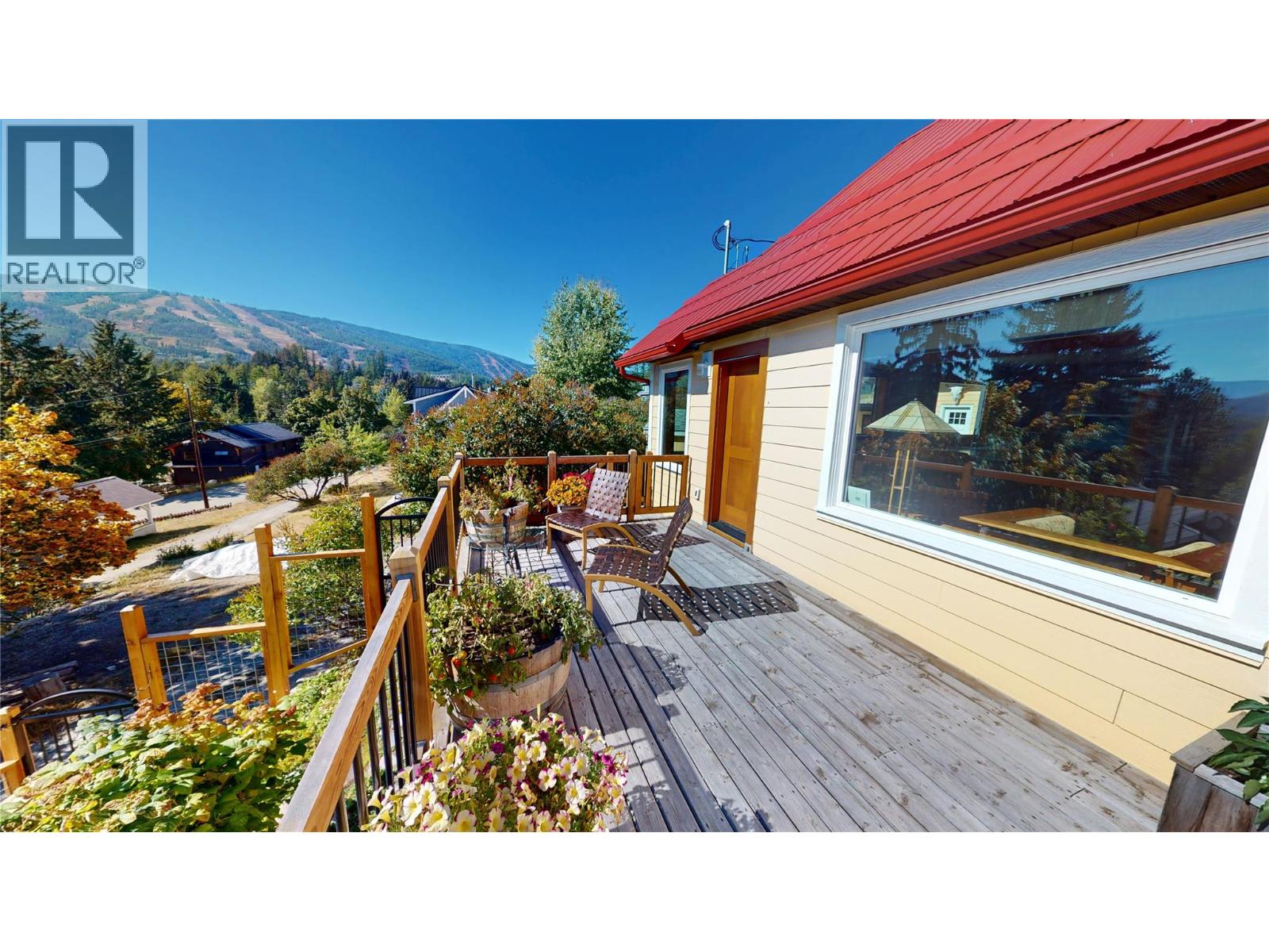 530 Trail Street, Kimberley, British Columbia  V1A 2M1 - Photo 2 - 10364938