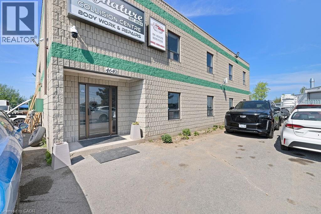 4640 Falletta Court, Lincoln, Ontario  L3J 0T7 - Photo 4 - 40778096
