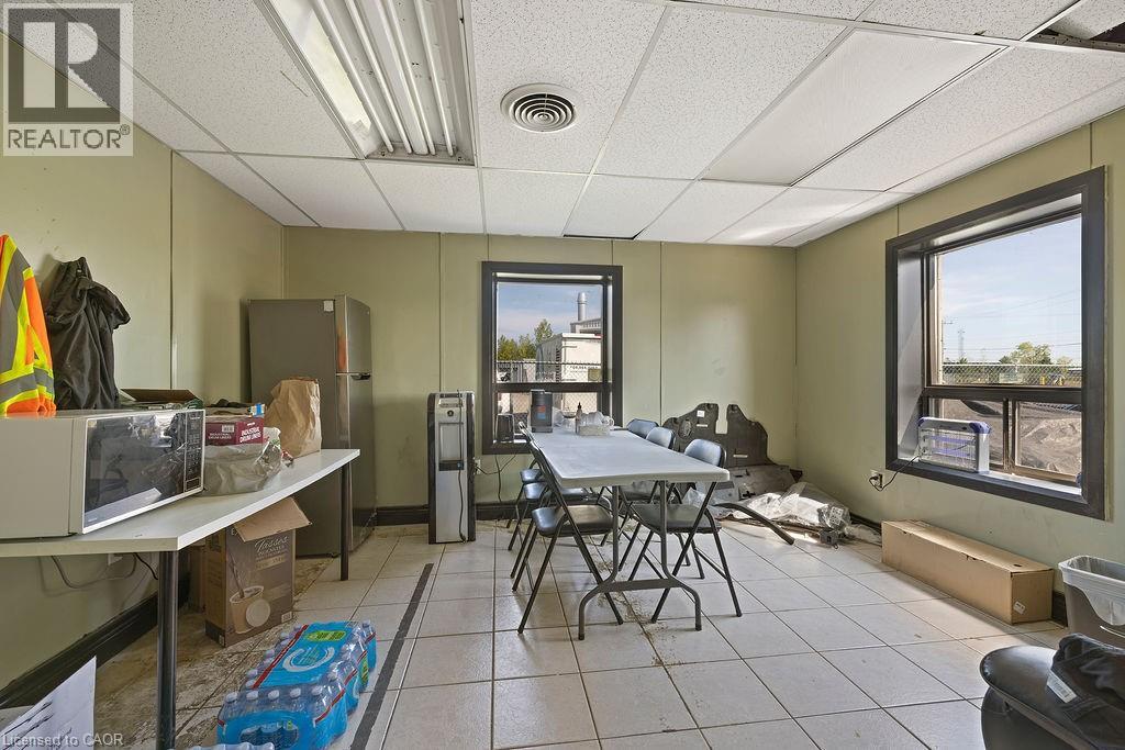 4640 Falletta Court, Lincoln, Ontario  L3J 0T7 - Photo 9 - 40778096