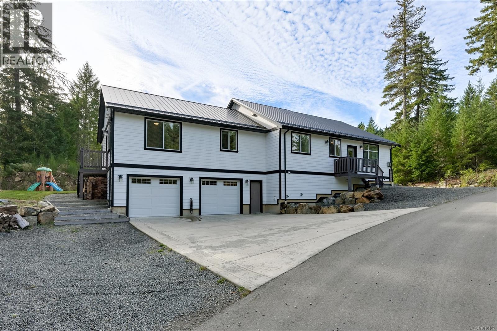 1141 Trailhead Lane, Shawnigan Lake, British Columbia