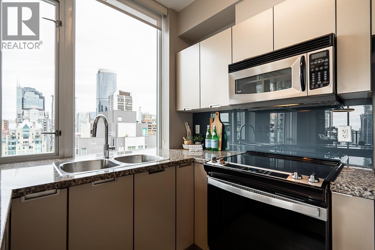 Ph3 1082 Seymour Street, Vancouver, British Columbia  V6B 1X9 - Photo 11 - R3057236