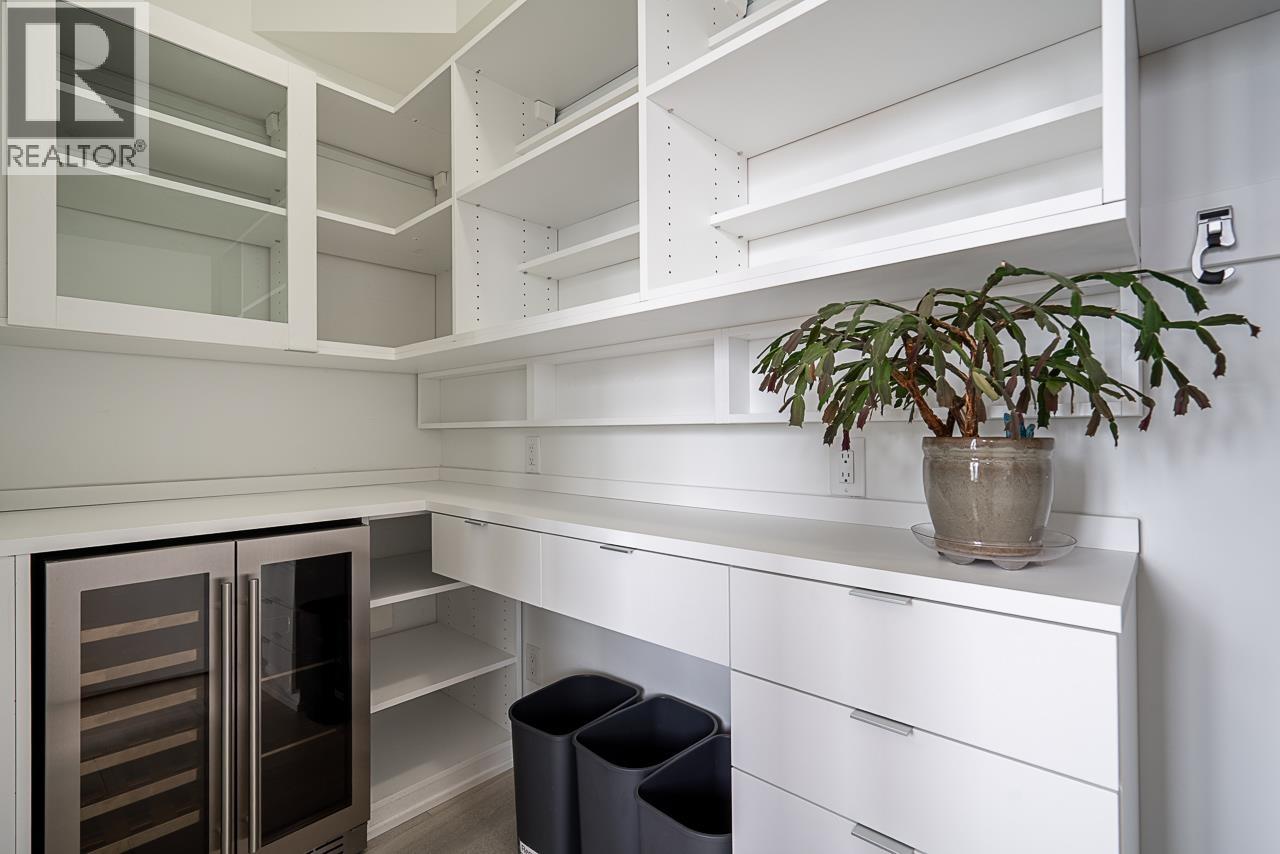 Ph3 1082 Seymour Street, Vancouver, British Columbia  V6B 1X9 - Photo 14 - R3057236
