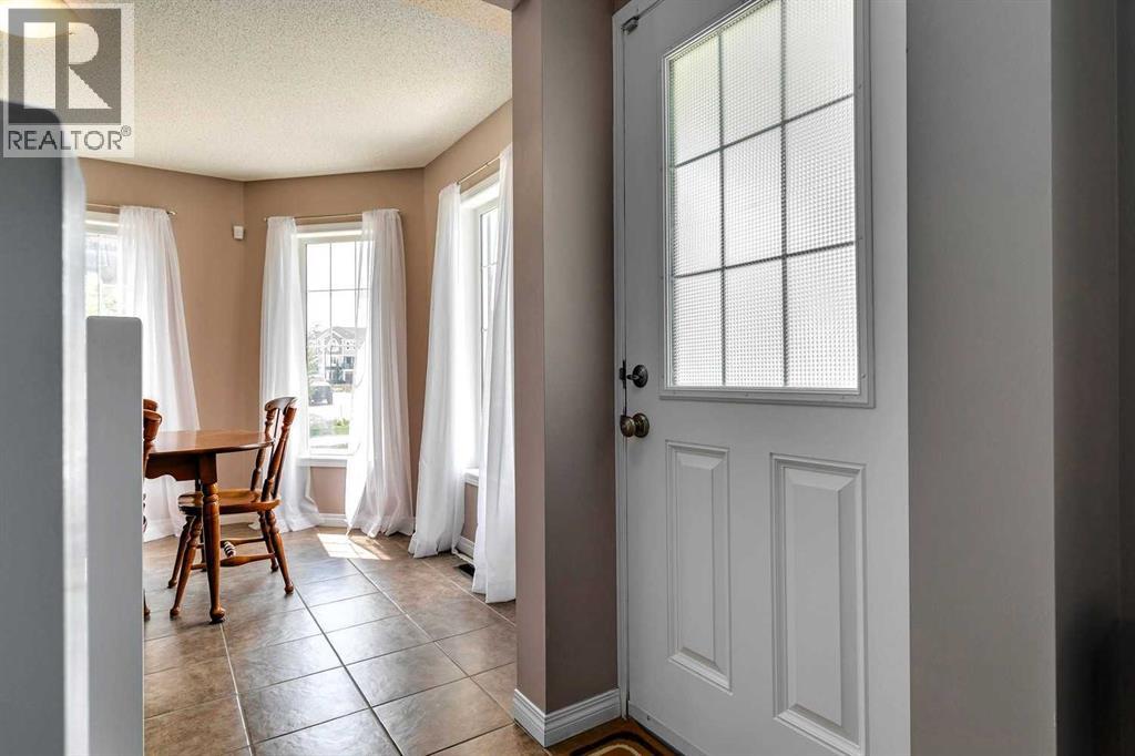 2 Windstone Lane Sw, Airdrie, Alberta  T4B 0N7 - Photo 4 - A2240959