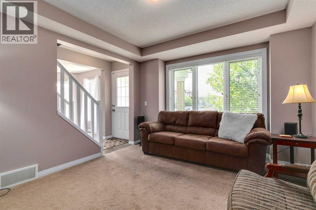 2 Windstone Lane Sw, Airdrie, Alberta  T4B 0N7 - Photo 5 - A2240959