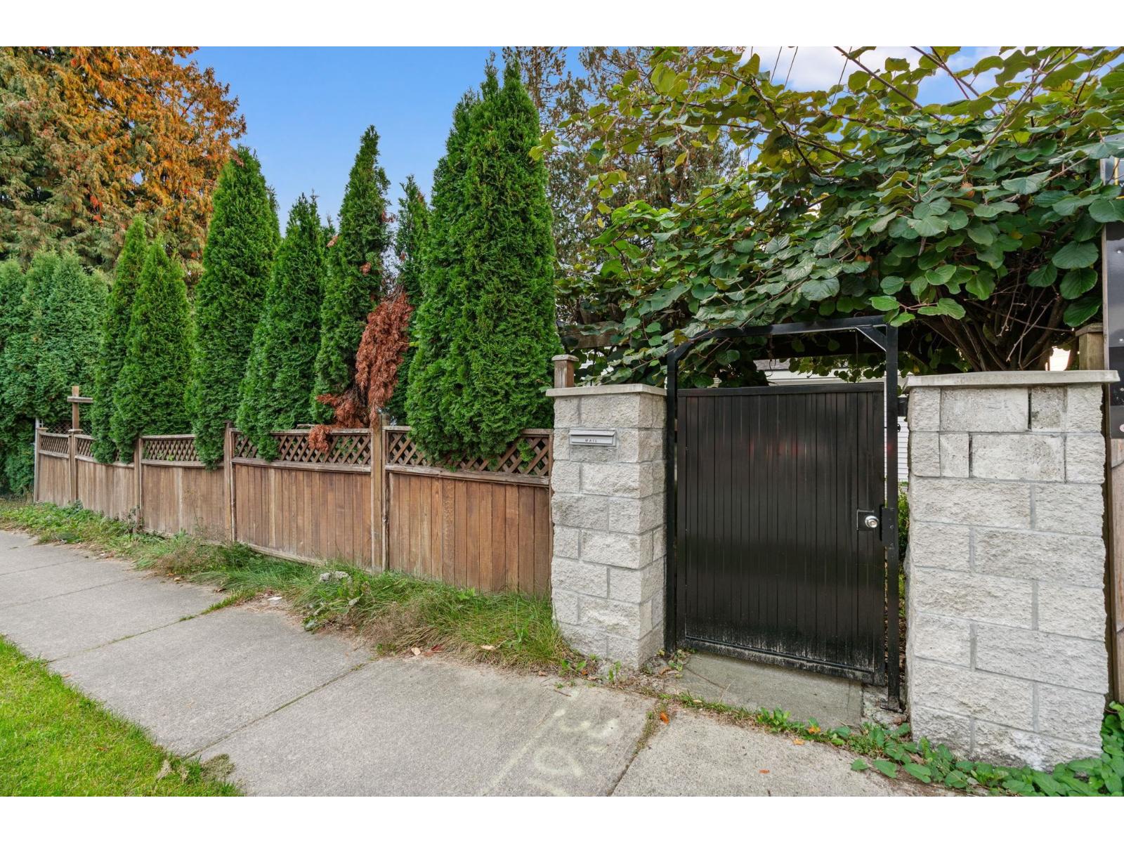15646 96 Avenue, Surrey, British Columbia  V4N 2K9 - Photo 7 - R3055476
