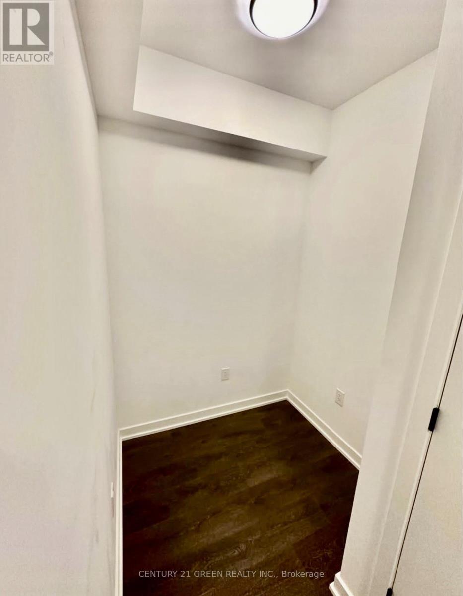1005 - 36 Zorra Street, Toronto, Ontario  M8Z 0G5 - Photo 13 - W12453130