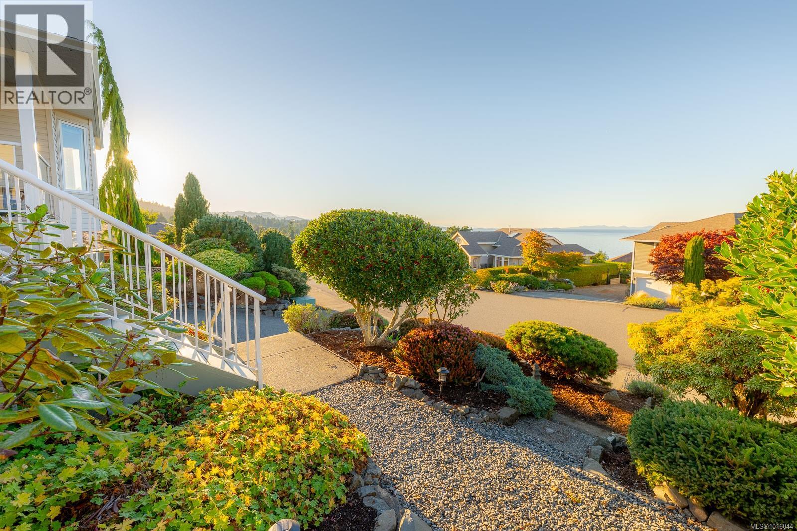 5059 Vista View Cres, Nanaimo, British Columbia  V9V 1L6 - Photo 4 - 1016044