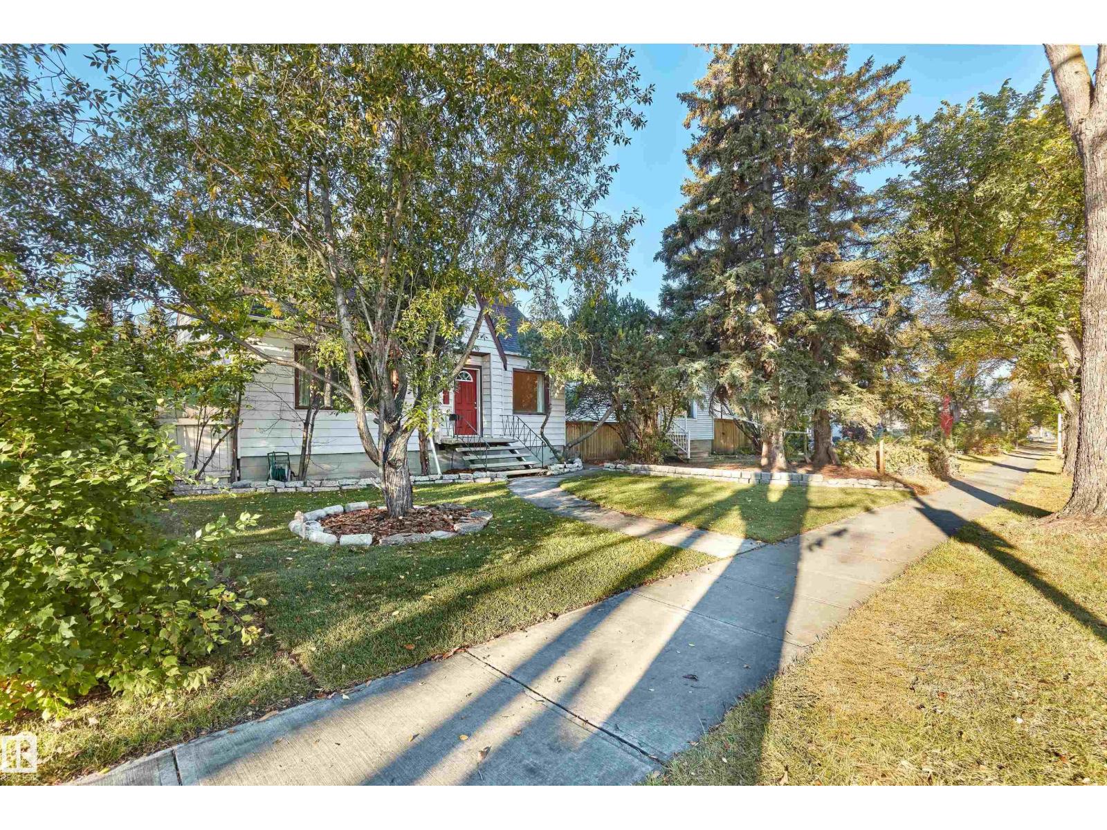 9203 Connors Rd Nw, Edmonton, Alberta  T6C 4B8 - Photo 2 - E4461572