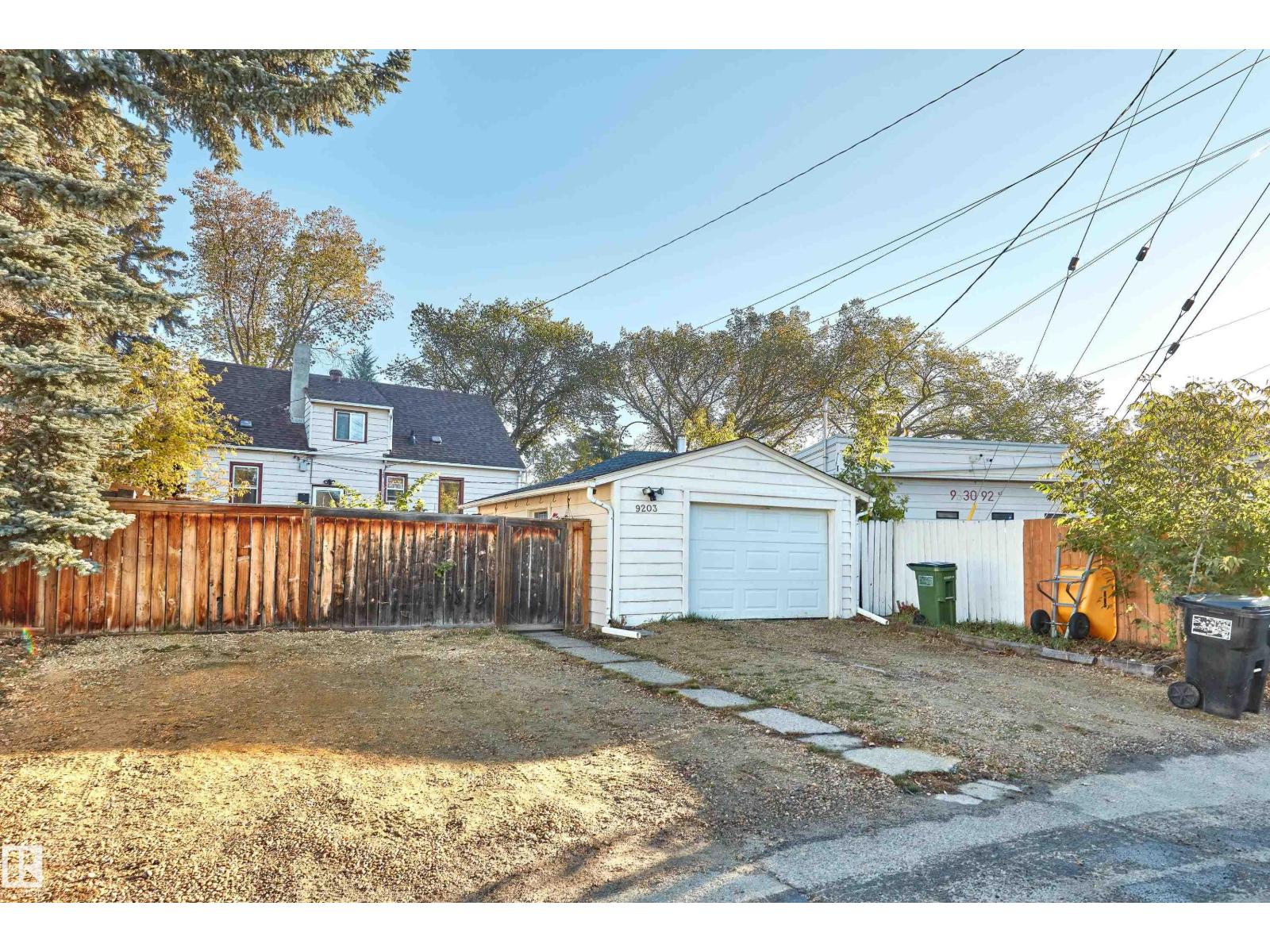 9203 Connors Rd Nw, Edmonton, Alberta  T6C 4B8 - Photo 38 - E4461572