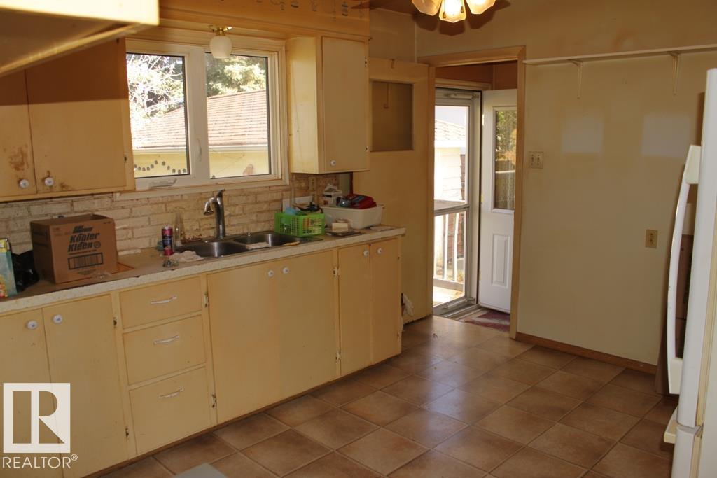 5108 54 Av, Tofield, Alberta  T0B 4J0 - Photo 6 - E4461574
