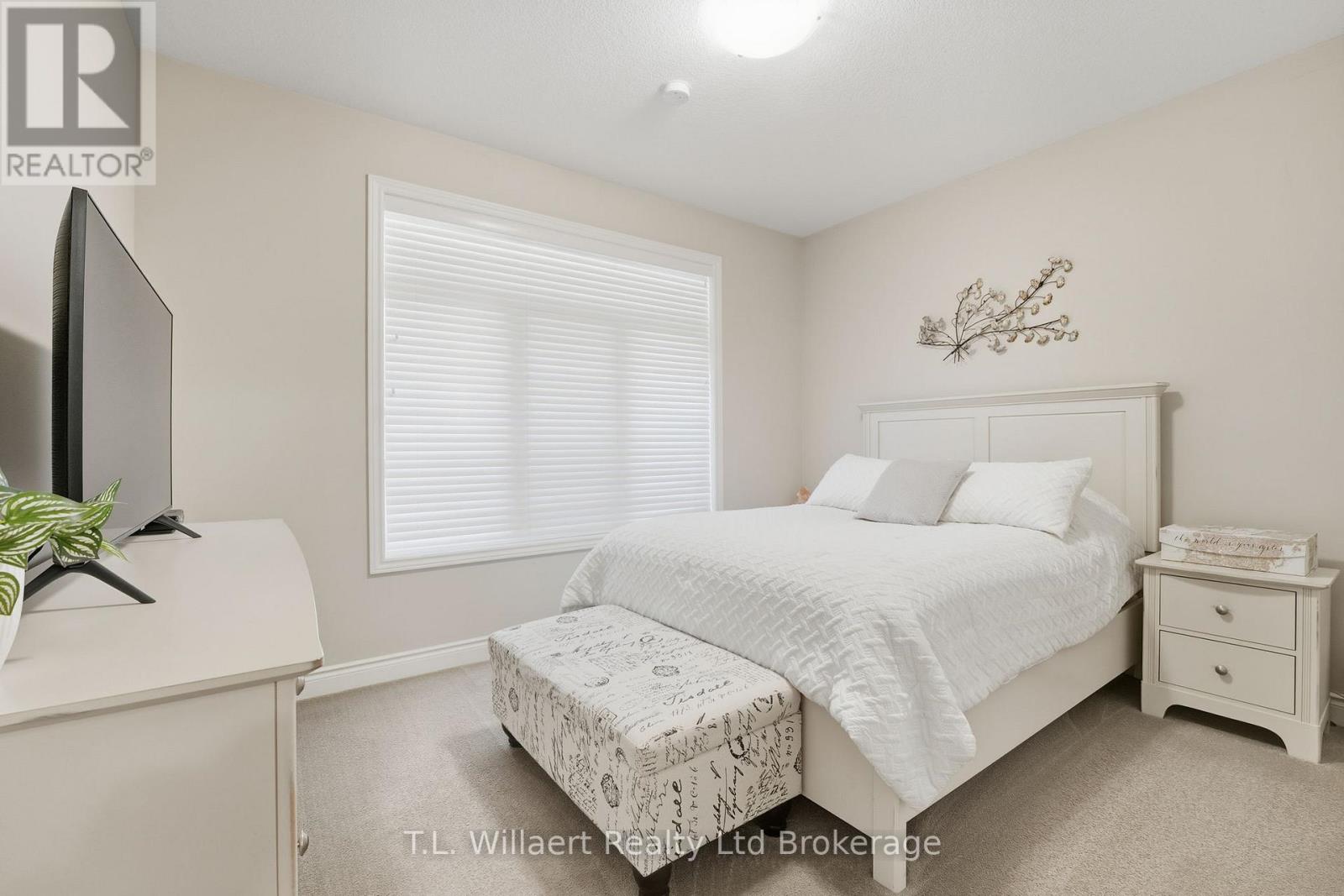 64 Colin Avenue, Tillsonburg, Ontario  N4G 0E5 - Photo 18 - X12455541