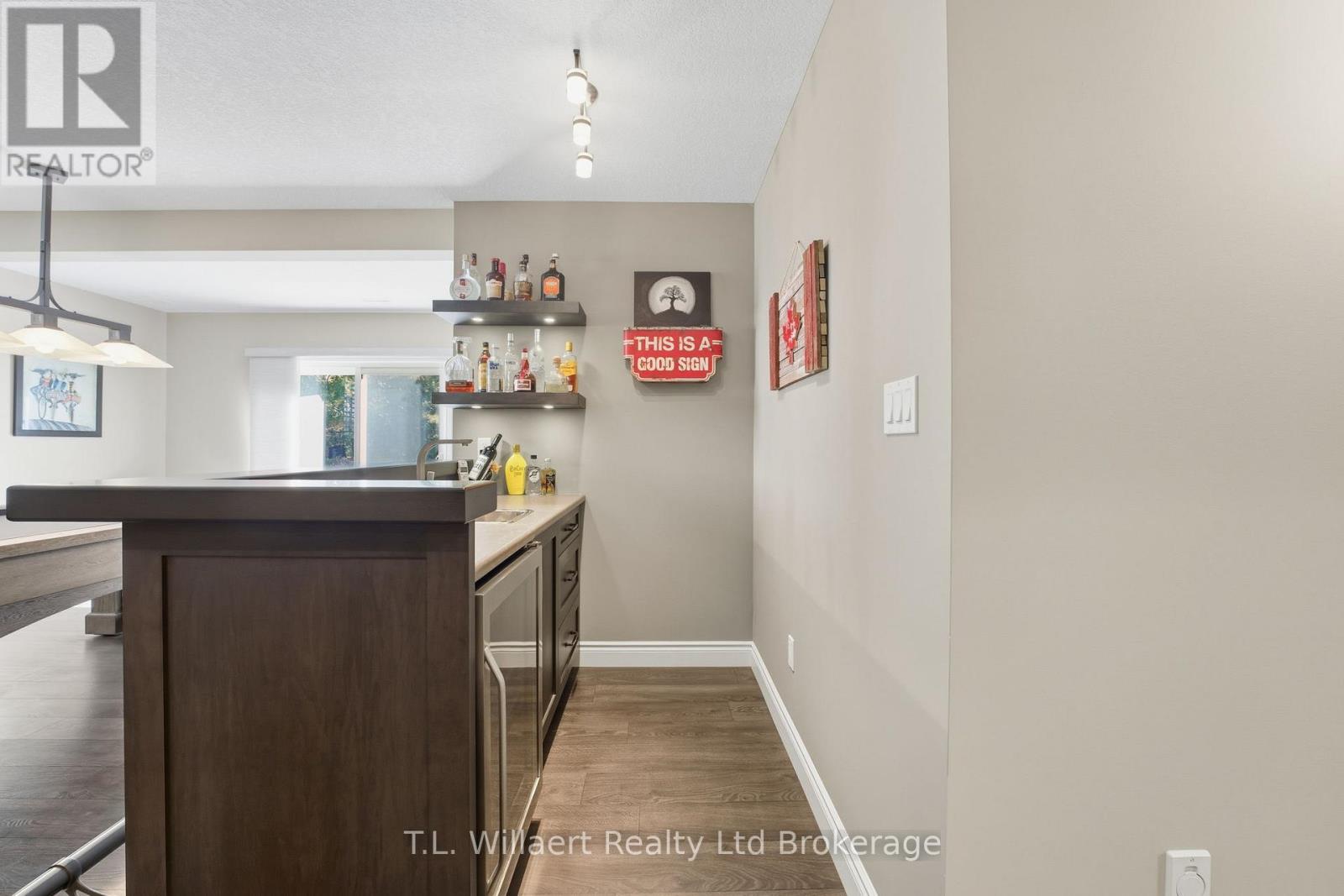 64 Colin Avenue, Tillsonburg, Ontario  N4G 0E5 - Photo 23 - X12455541