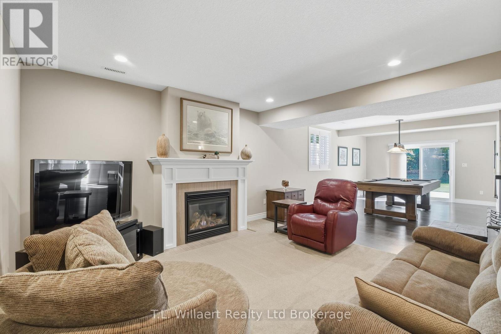 64 Colin Avenue, Tillsonburg, Ontario  N4G 0E5 - Photo 24 - X12455541