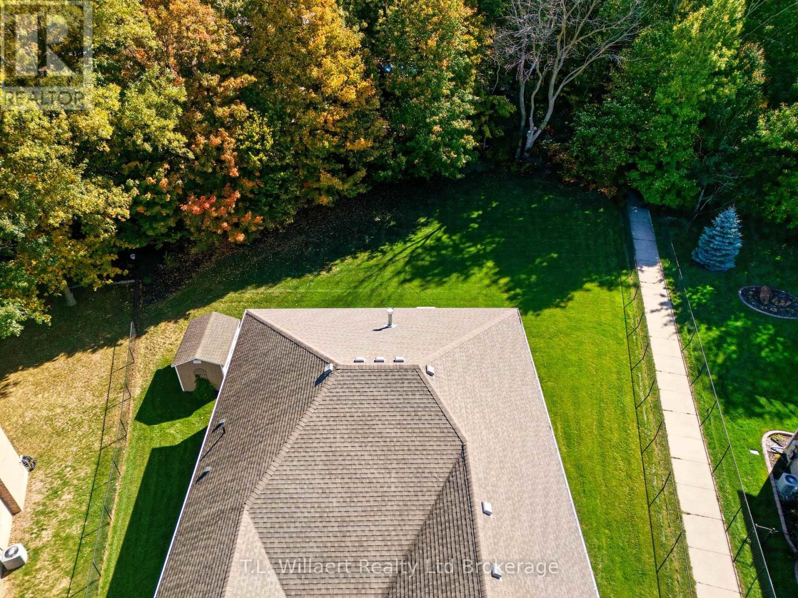 64 Colin Avenue, Tillsonburg, Ontario  N4G 0E5 - Photo 37 - X12455541