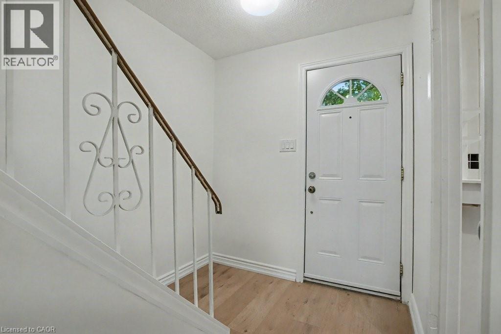 25 Upper Canada Drive Unit# 17, Kitchener, Ontario  N2P 1G2 - Photo 3 - 40778098