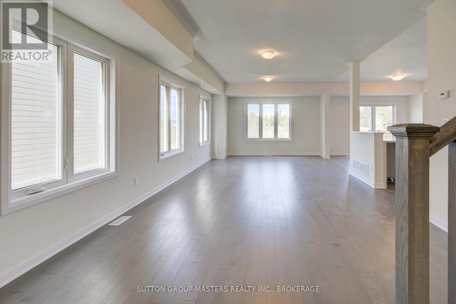 102 Oakmont Drive, Loyalist, Ontario  K0H 1G0 - Photo 11 - X12455547