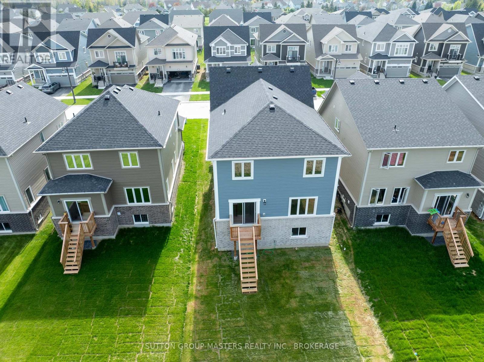 102 Oakmont Drive, Loyalist, Ontario  K0H 1G0 - Photo 14 - X12455547