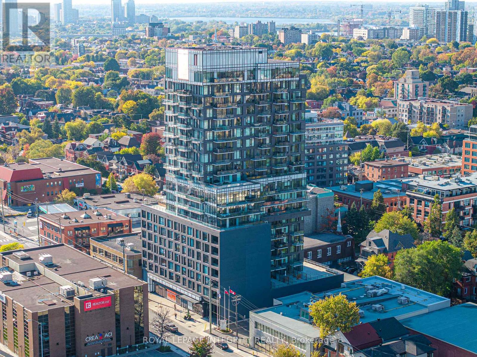 802 - 203 CATHERINE STREET, Ottawa, Ontario