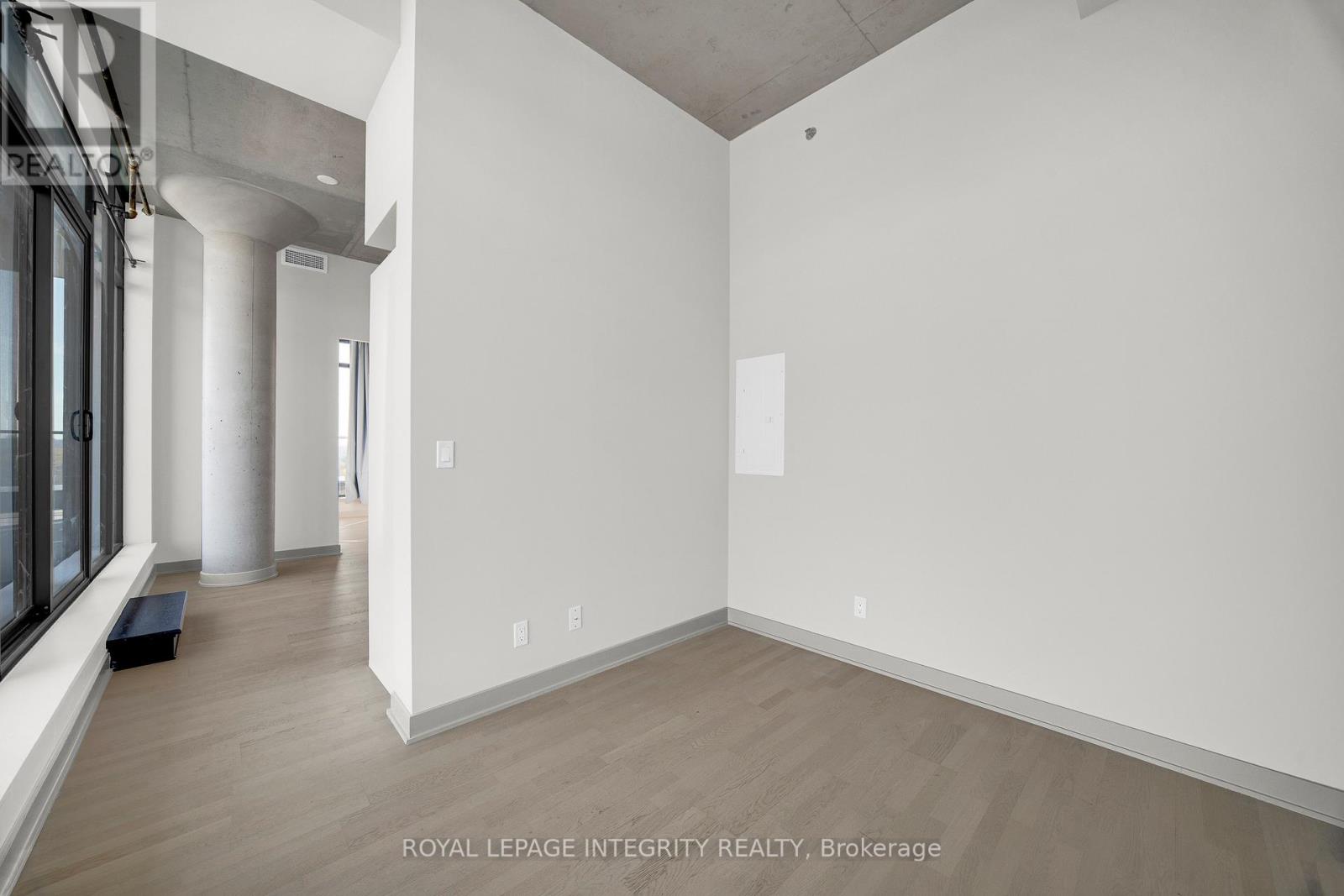 802 - 203 Catherine Street, Ottawa, Ontario  K2P 1J5 - Photo 21 - X12455504