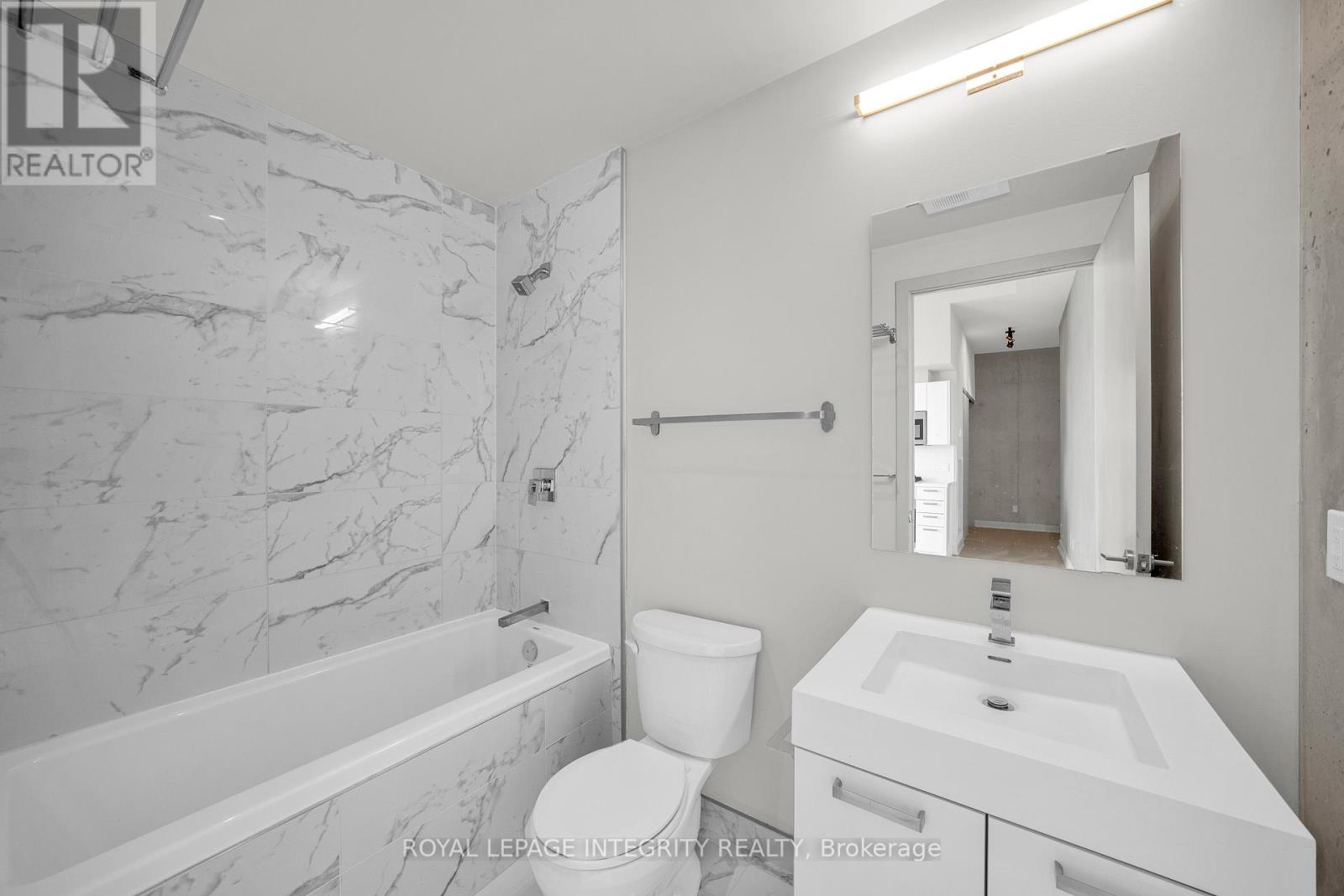 802 - 203 Catherine Street, Ottawa, Ontario  K2P 1J5 - Photo 26 - X12455504