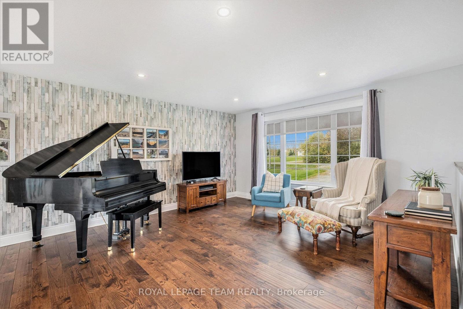 1503 Hyndman Road, Edwardsburgh/cardinal, Ontario  K0E 1X0 - Photo 9 - X12455510