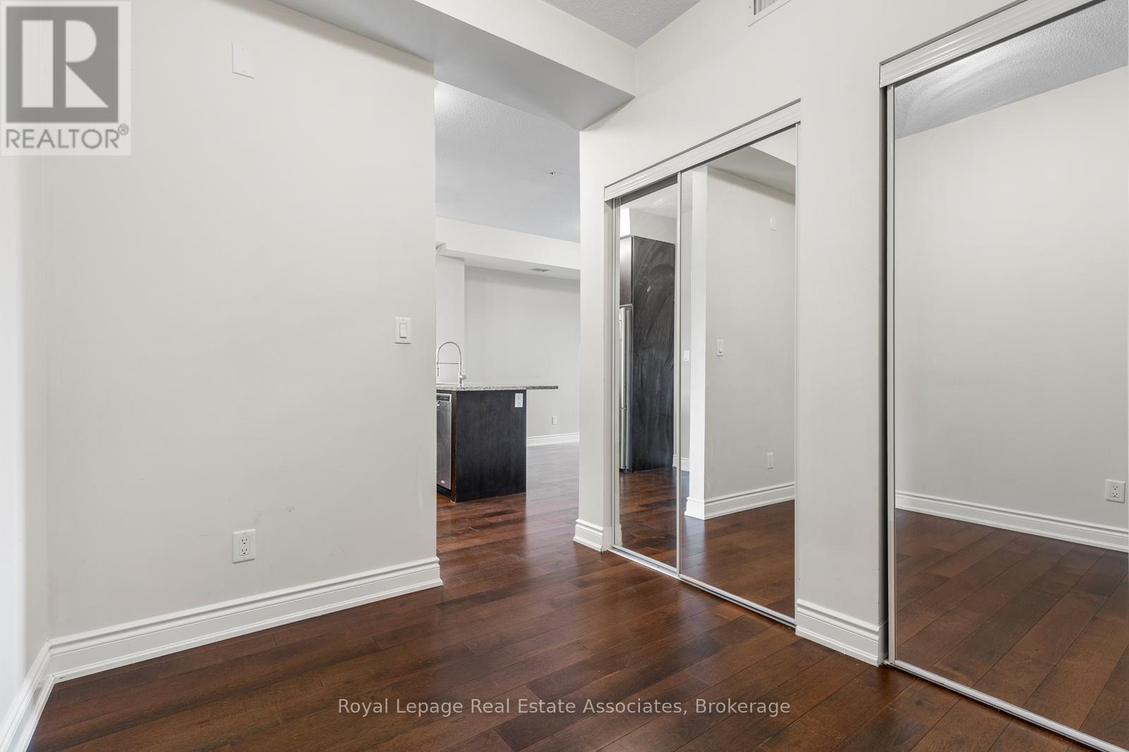 333 - 3170 Erin Mills Parkway, Mississauga, Ontario  L5L 0B6 - Photo 16 - W12455478