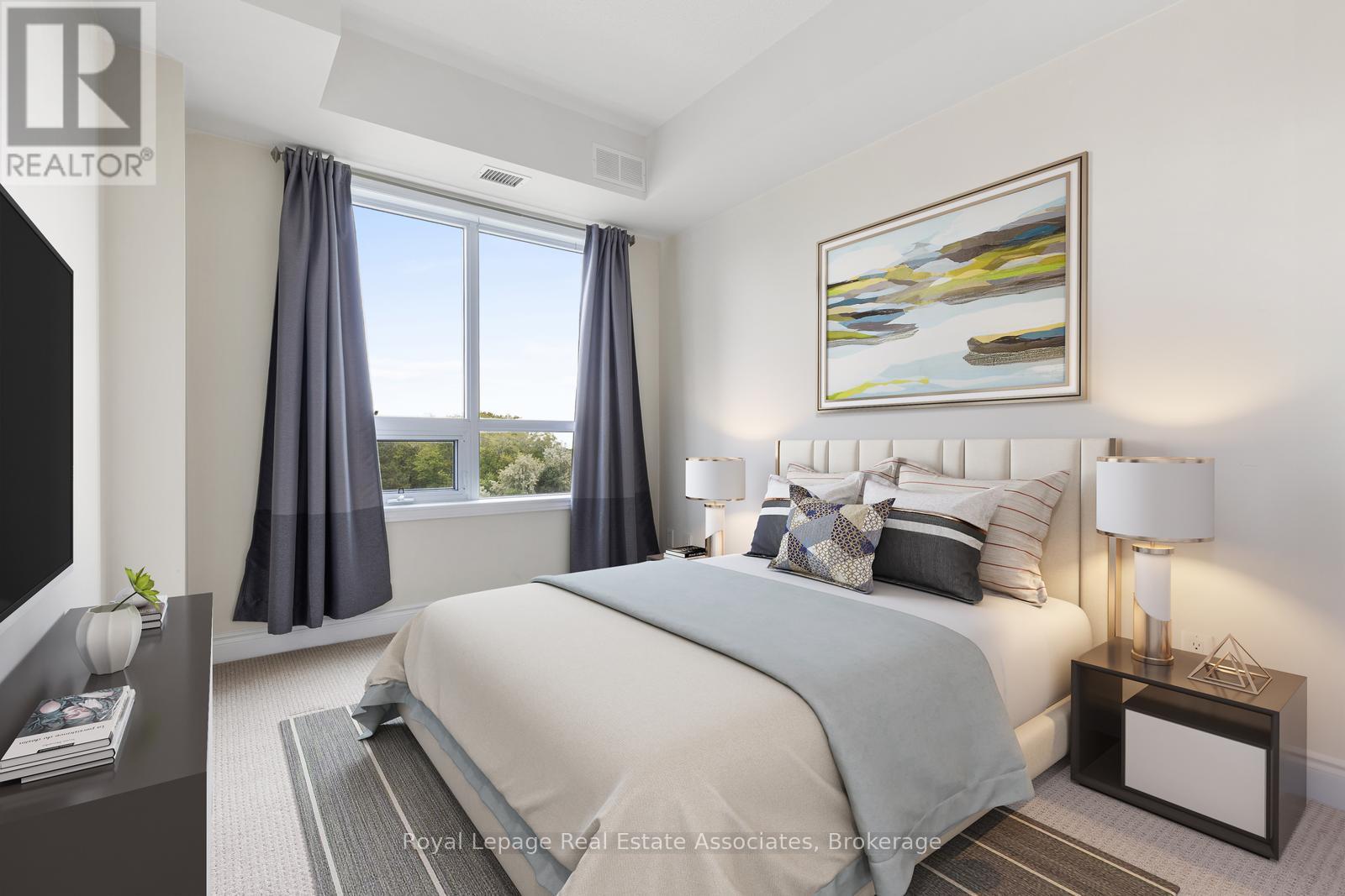 333 - 3170 Erin Mills Parkway, Mississauga, Ontario  L5L 0B6 - Photo 17 - W12455478