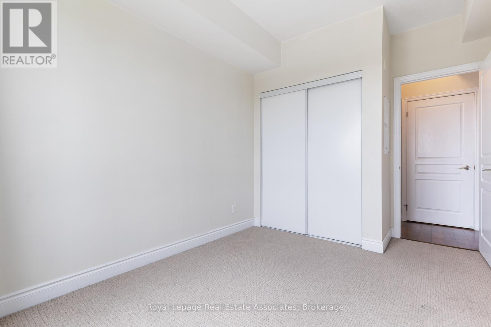 333 - 3170 Erin Mills Parkway, Mississauga, Ontario  L5L 0B6 - Photo 20 - W12455478
